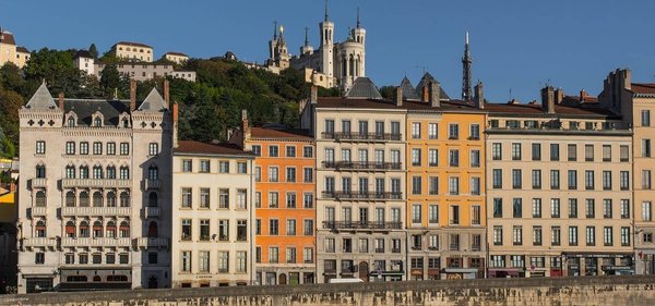 Comment faire une estimation immobilière à Lyon : les étapes clés et les critères à prendre en compte