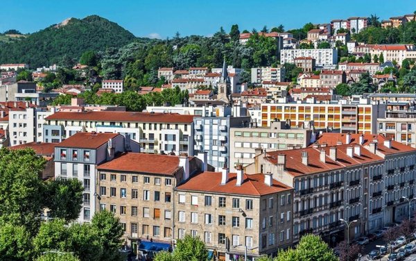 Dans quelle ville acheter un logement en périphérie de Saint-Etienne ?